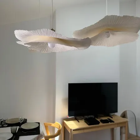 La Halte Des Arenes De - Minimaliste - Ecusson Daire Nîmes